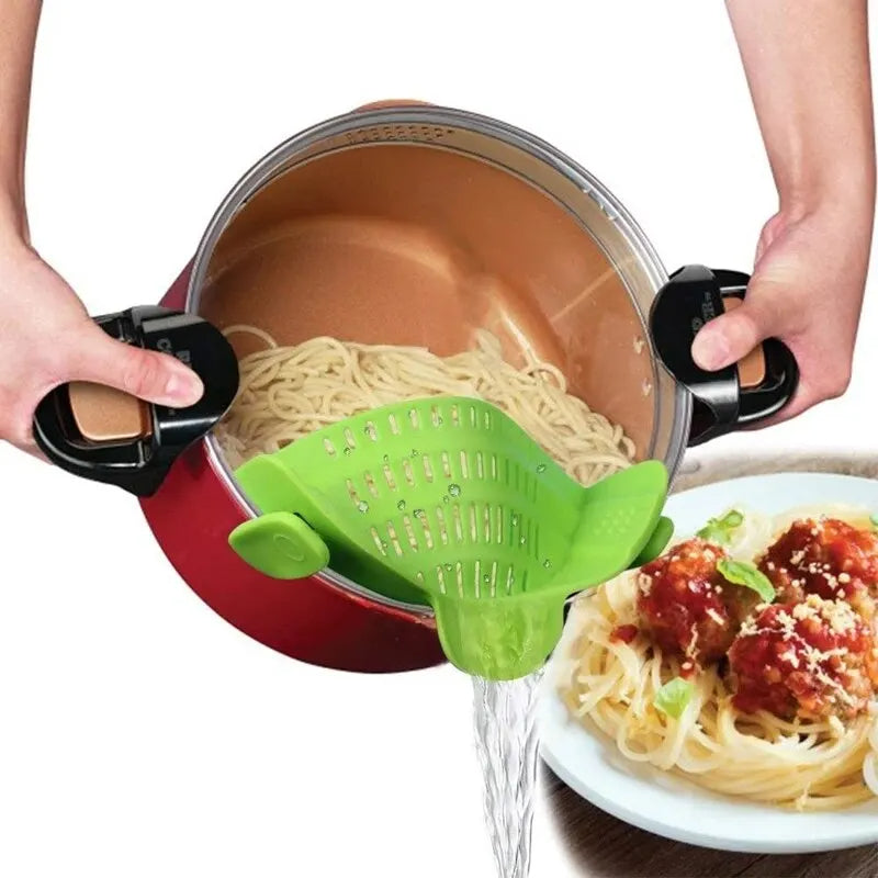 🍳 Universal Silicone Strainer Clip – Hassle-Free Kitchen Draining Solution